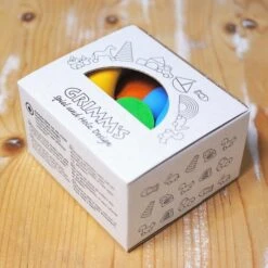 Grimms Sortierspiel Regenbogen Pilze -Kinderspielzeugladen 322 10585 c 600x600